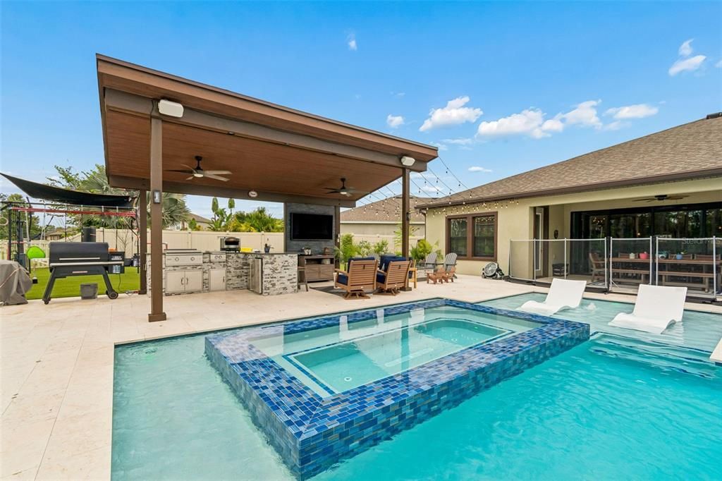 Active With Contract: $875,000 (4 beds, 3 baths, 3227 Square Feet)