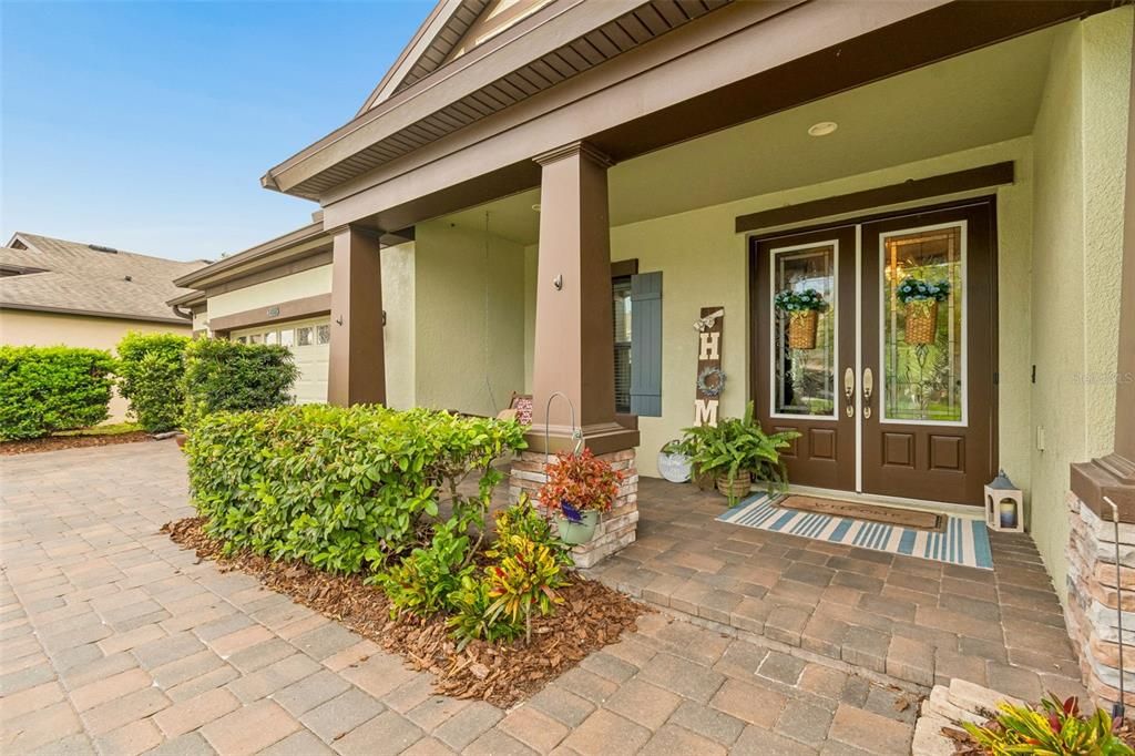 Active With Contract: $875,000 (4 beds, 3 baths, 3227 Square Feet)
