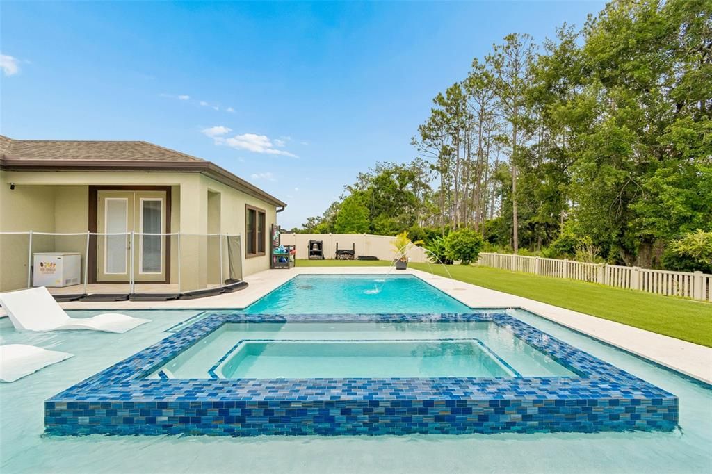 Active With Contract: $875,000 (4 beds, 3 baths, 3227 Square Feet)