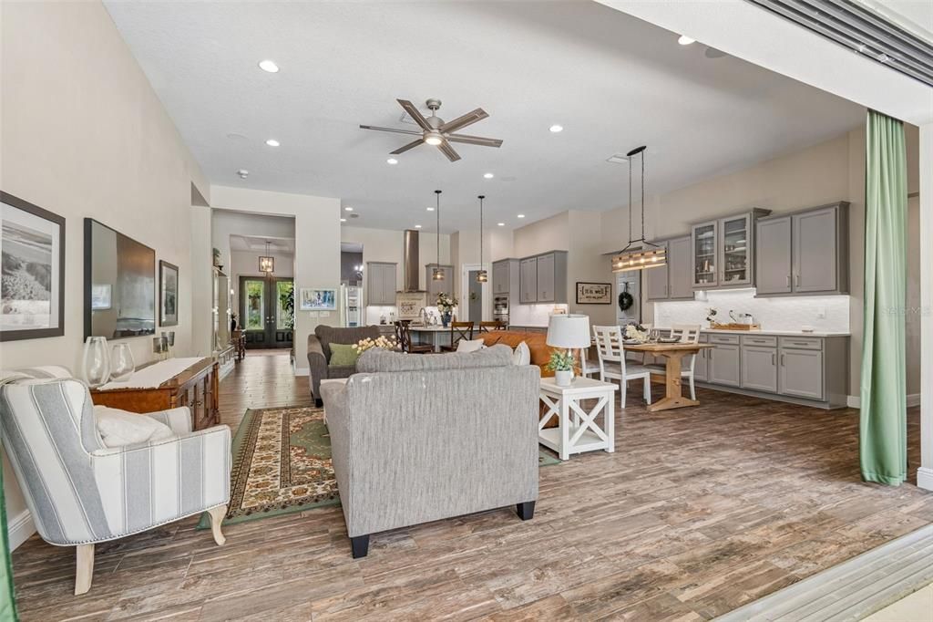 Active With Contract: $875,000 (4 beds, 3 baths, 3227 Square Feet)