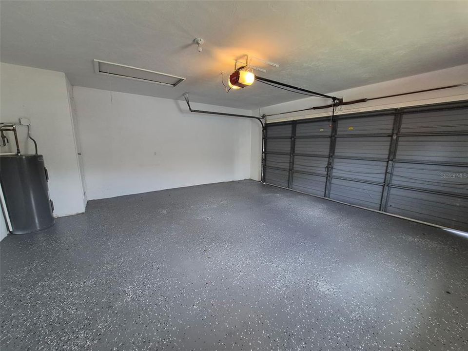 На продажу: $239,900 (3 спален, 2 ванн, 1604 Квадратных фут)