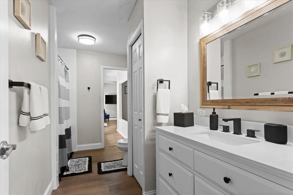 For Sale: $475,000 (4 beds, 2 baths, 2736 Square Feet)