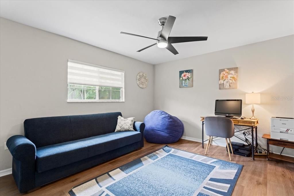 For Sale: $475,000 (4 beds, 2 baths, 2736 Square Feet)