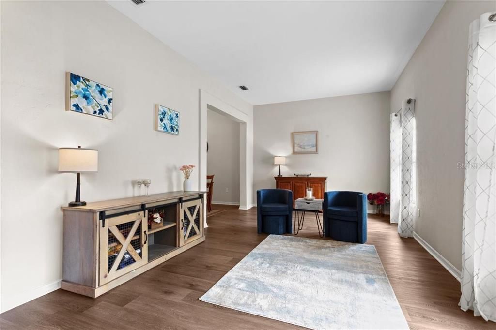 For Sale: $475,000 (4 beds, 2 baths, 2736 Square Feet)