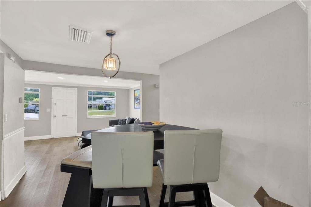 En Venta: $249,900 (2 camas, 2 baños, 992 Pies cuadrados)