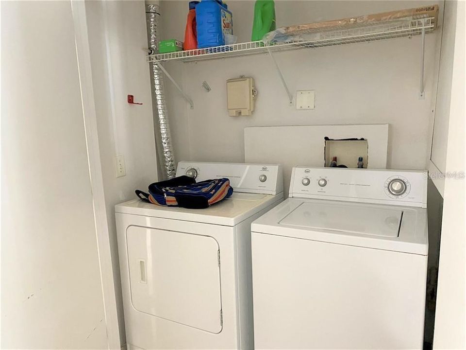 For Sale: $178,000 (4 beds, 4 baths, 1177 Square Feet)
