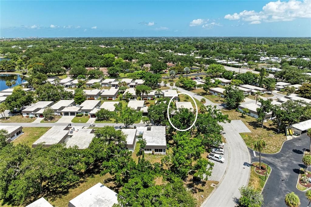 For Sale: $245,000 (2 beds, 2 baths, 1372 Square Feet)
