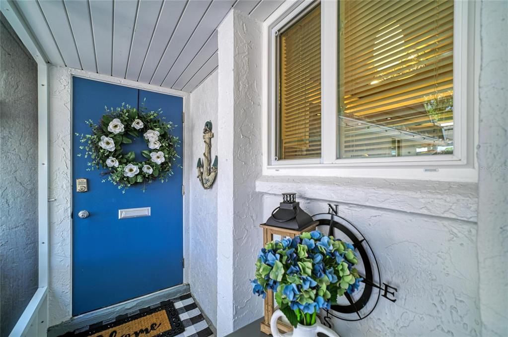 For Sale: $245,000 (2 beds, 2 baths, 1372 Square Feet)