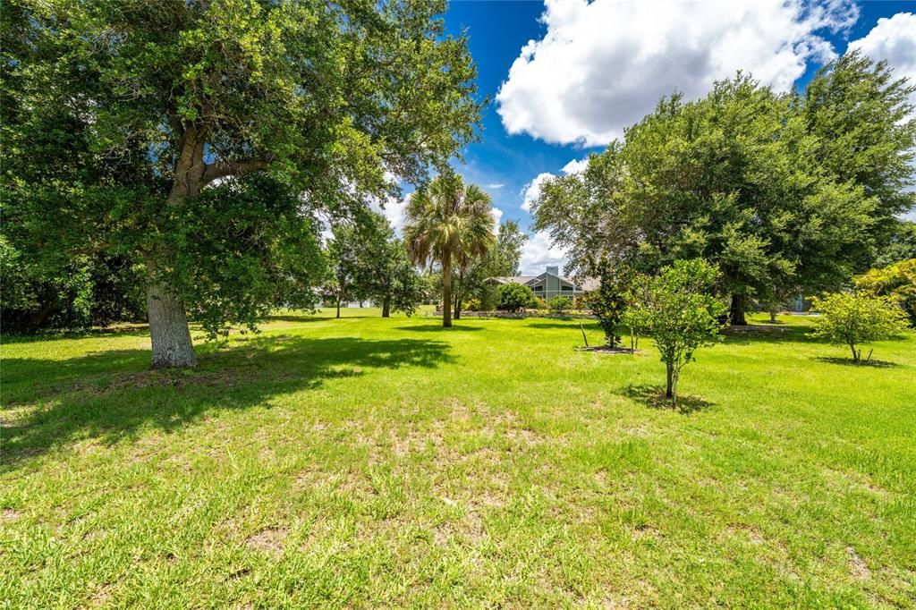 En Venta: $599,900 (3 camas, 3 baños, 2200 Pies cuadrados)