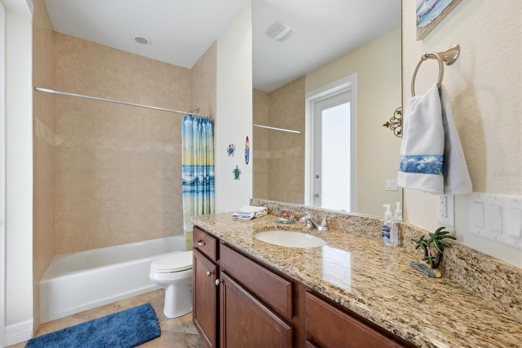 For Sale: $525,000 (3 beds, 2 baths, 1791 Square Feet)