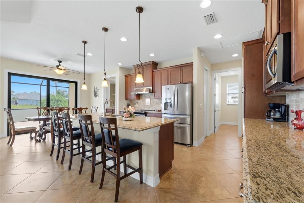 For Sale: $525,000 (3 beds, 2 baths, 1791 Square Feet)