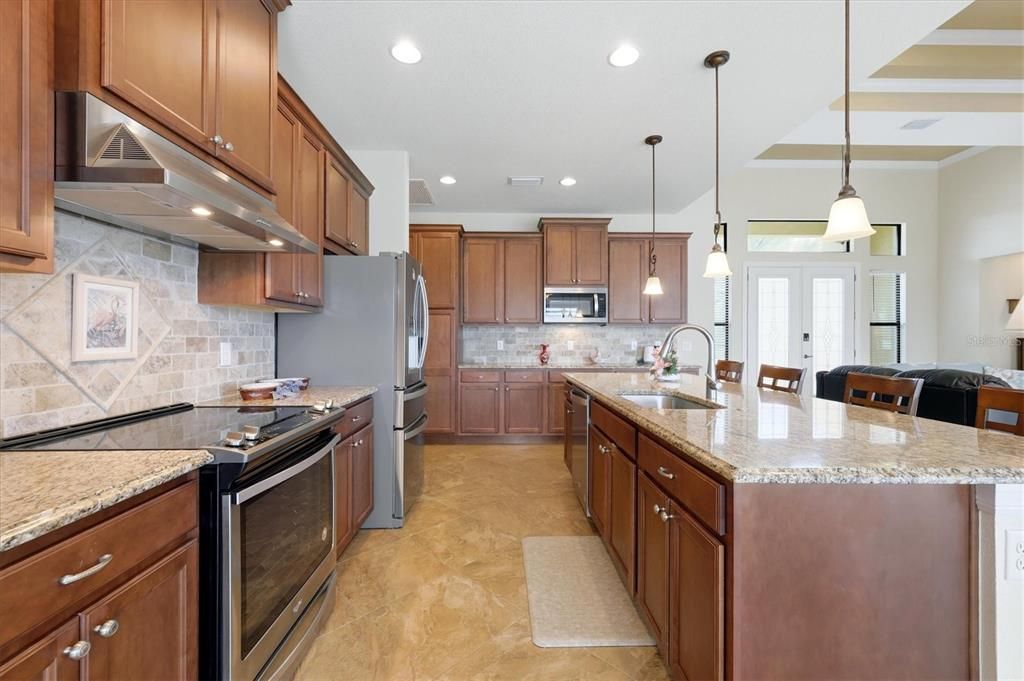 For Sale: $525,000 (3 beds, 2 baths, 1791 Square Feet)