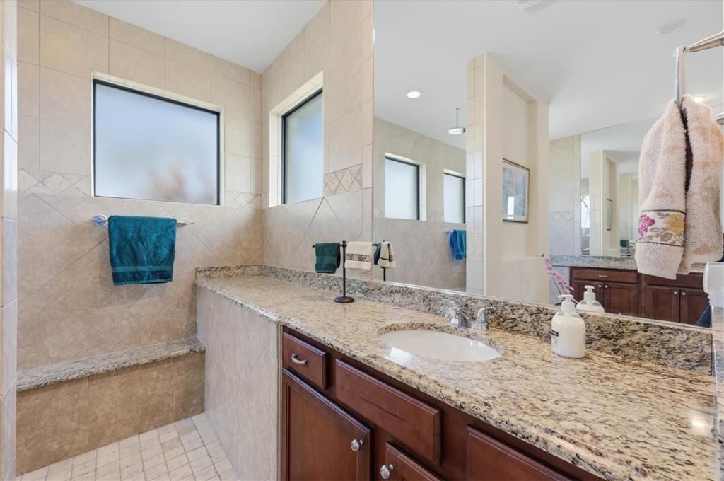 For Sale: $525,000 (3 beds, 2 baths, 1791 Square Feet)