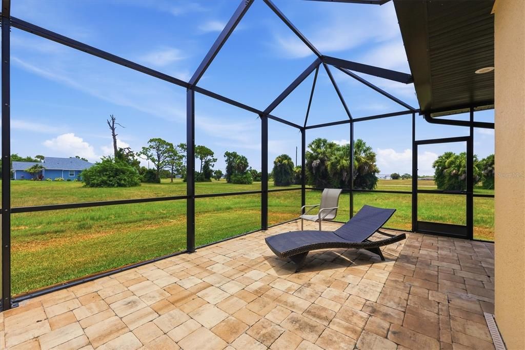 For Sale: $525,000 (3 beds, 2 baths, 1791 Square Feet)