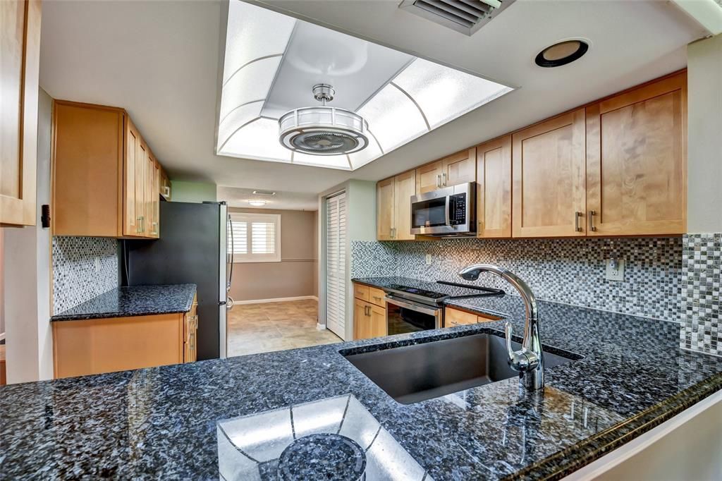 : $419,900 (2 спален, 2 ванн, 1638 Квадратных фут)