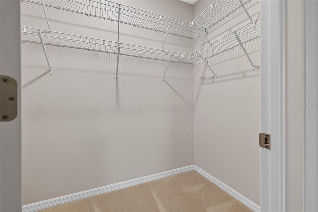 En Renta: $4,800 (3 camas, 2 baños, 1995 Pies cuadrados)