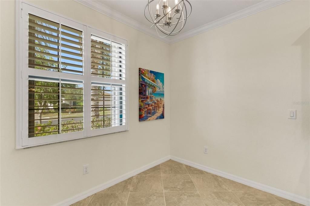 Activo con contrato: $465,000 (3 camas, 2 baños, 1669 Pies cuadrados)