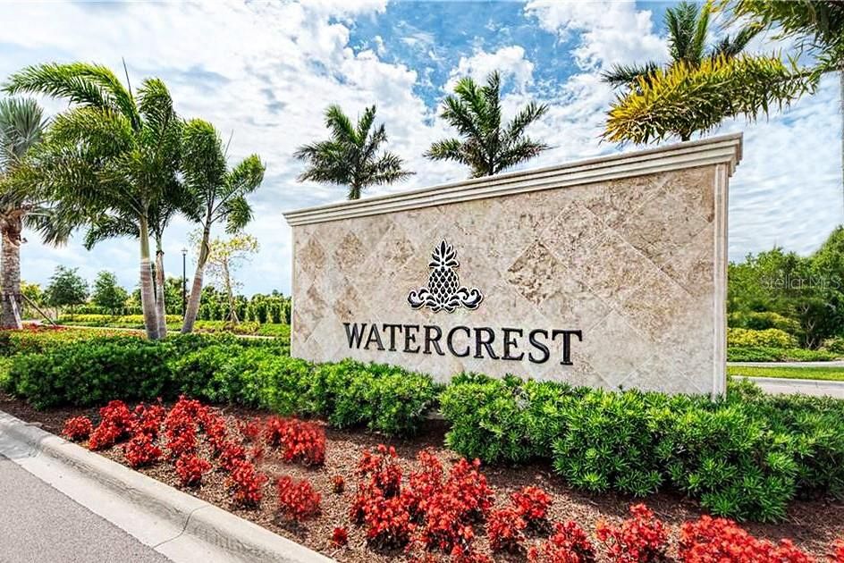 Activo con contrato: $465,000 (3 camas, 2 baños, 1669 Pies cuadrados)