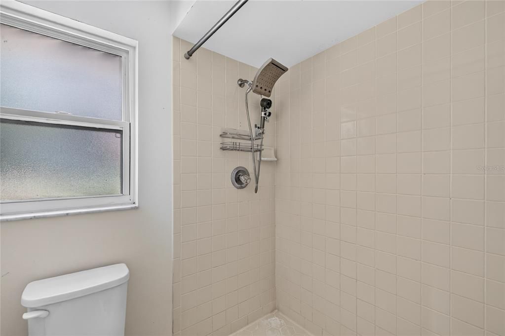 En Venta: $279,900 (3 camas, 2 baños, 1622 Pies cuadrados)