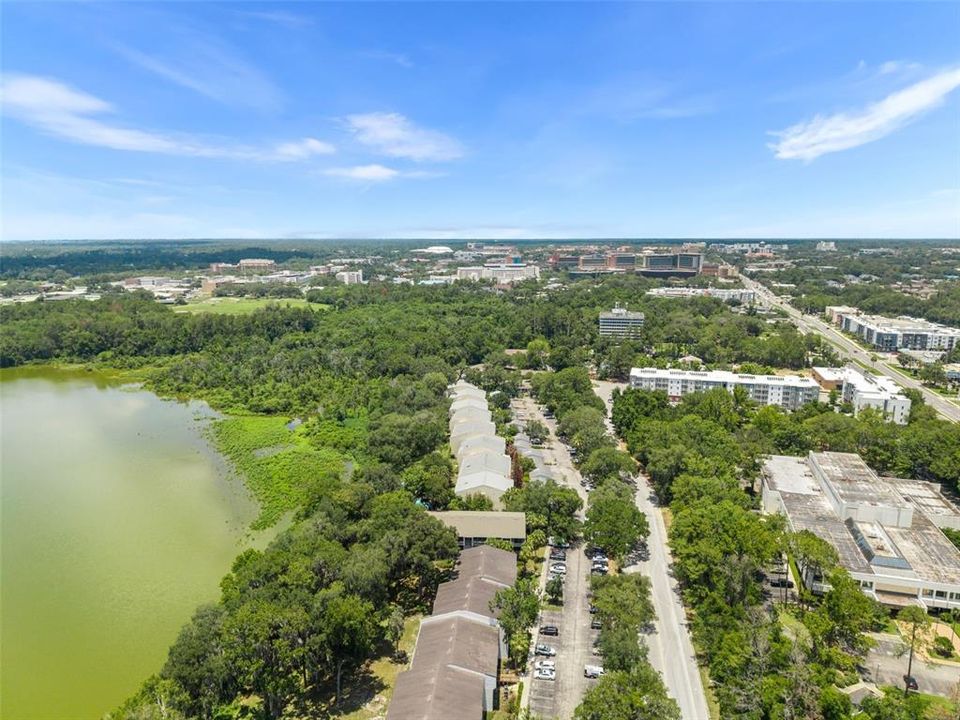 For Sale: $189,900 (2 beds, 1 baths, 1076 Square Feet)