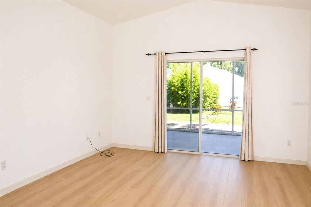 For Sale: $274,000 (3 beds, 2 baths, 1789 Square Feet)