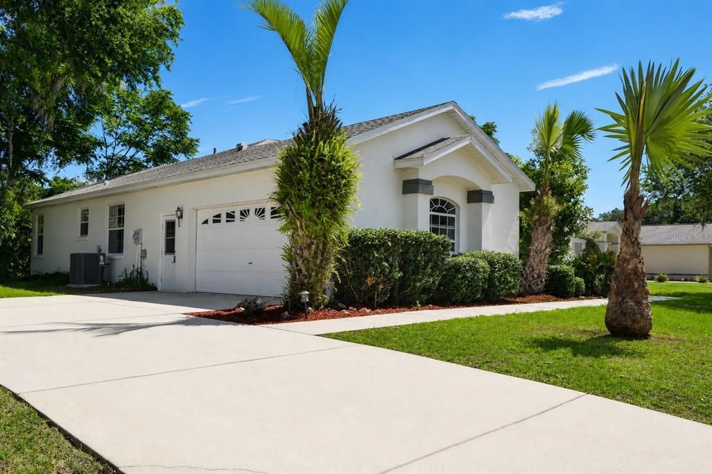 For Sale: $274,000 (3 beds, 2 baths, 1789 Square Feet)