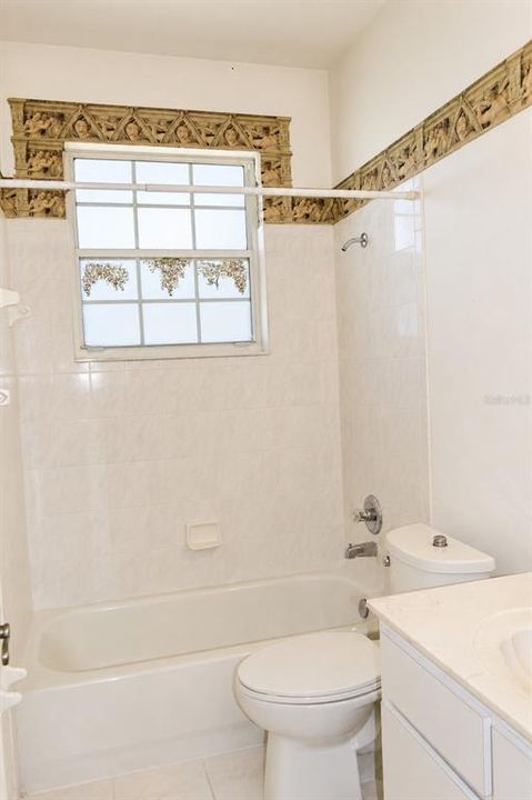 For Sale: $274,000 (3 beds, 2 baths, 1789 Square Feet)