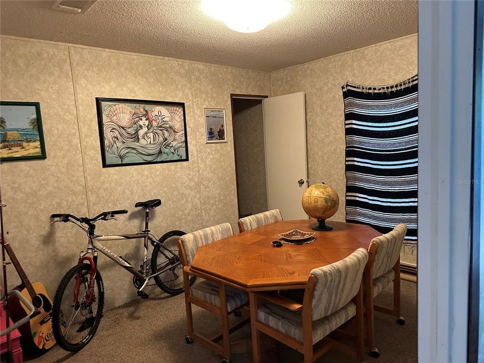 En Venta: $185,000 (3 camas, 2 baños, 1170 Pies cuadrados)