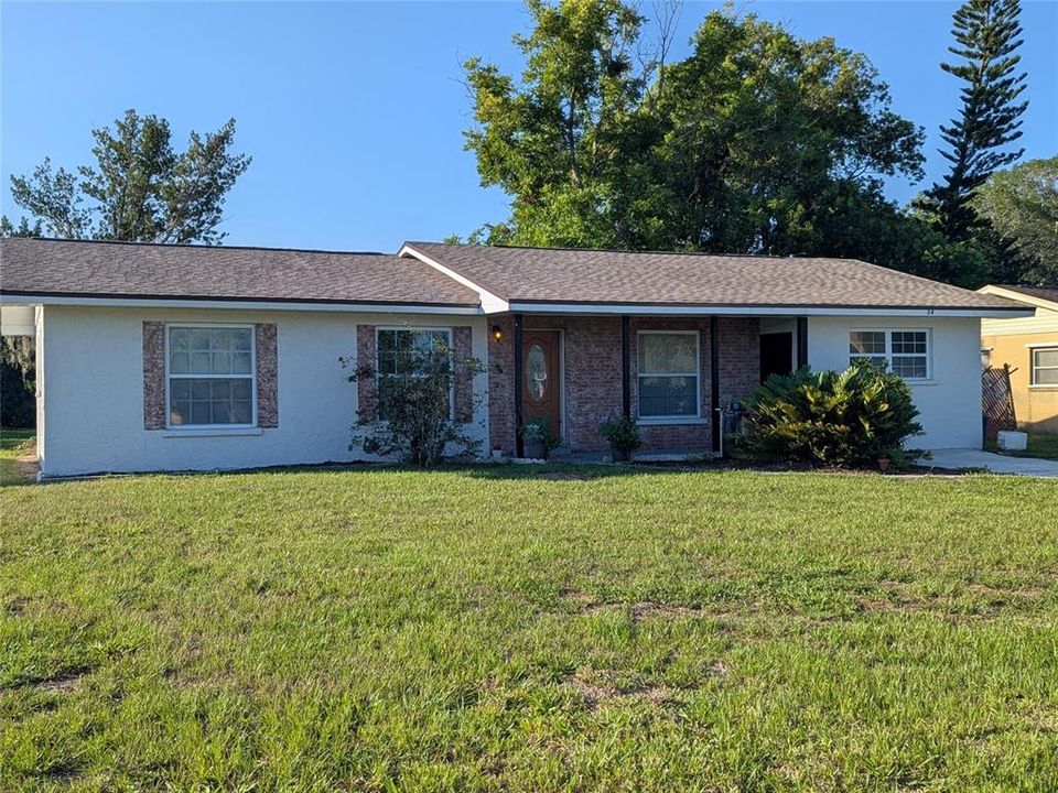 For Sale: $299,000 (3 beds, 2 baths, 1406 Square Feet)