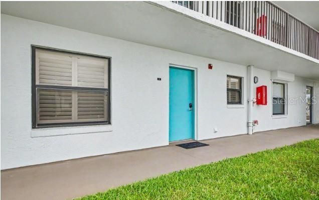 En Venta: $245,000 (2 camas, 2 baños, 876 Pies cuadrados)