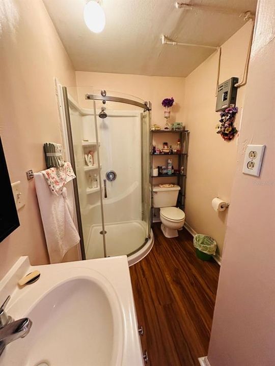 En Venta: $210,000 (3 camas, 2 baños, 1169 Pies cuadrados)
