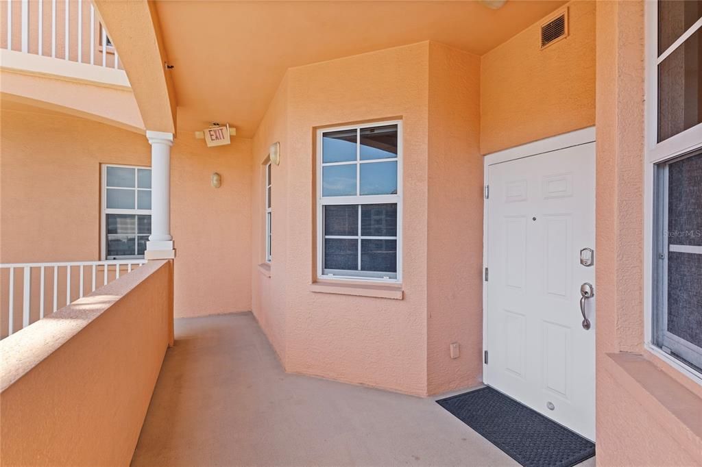 For Sale: $1,150,000 (3 beds, 2 baths, 1803 Square Feet)