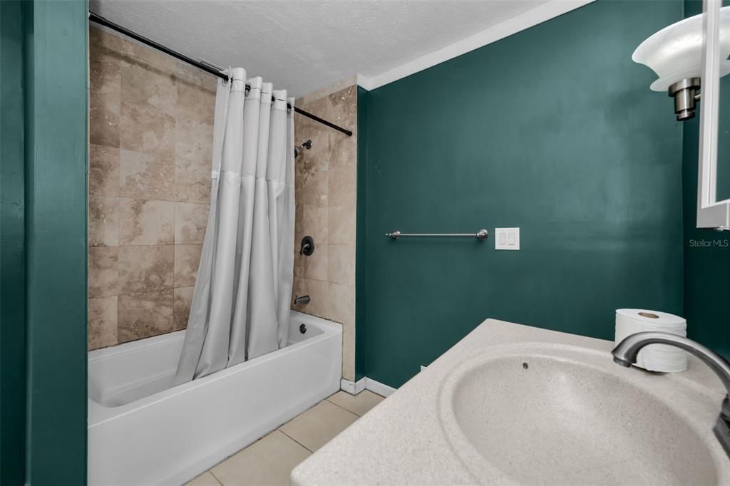 В аренду: $1,875 (3 спален, 1 ванн, 1180 Квадратных фут)