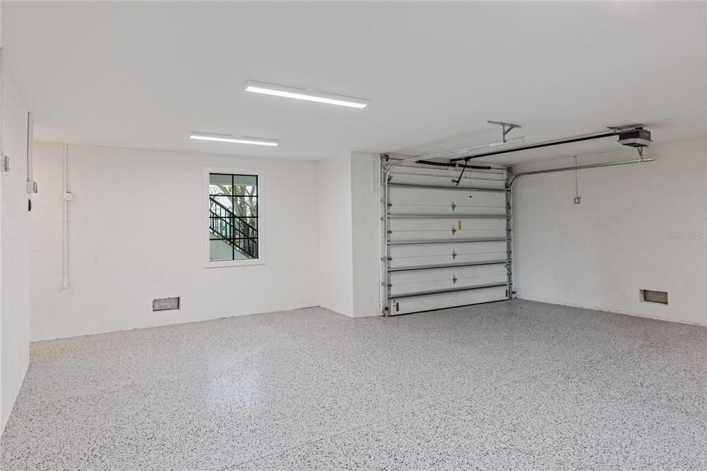 На продажу: $2,249,000 (4 спален, 4 ванн, 3673 Квадратных фут)