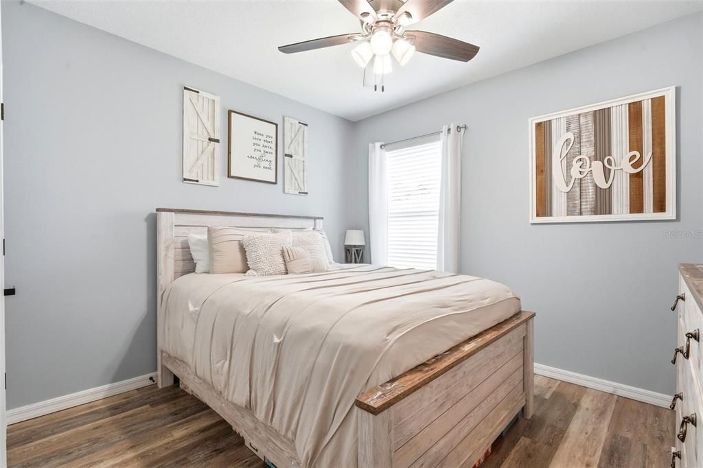 For Sale: $380,000 (4 beds, 2 baths, 1865 Square Feet)