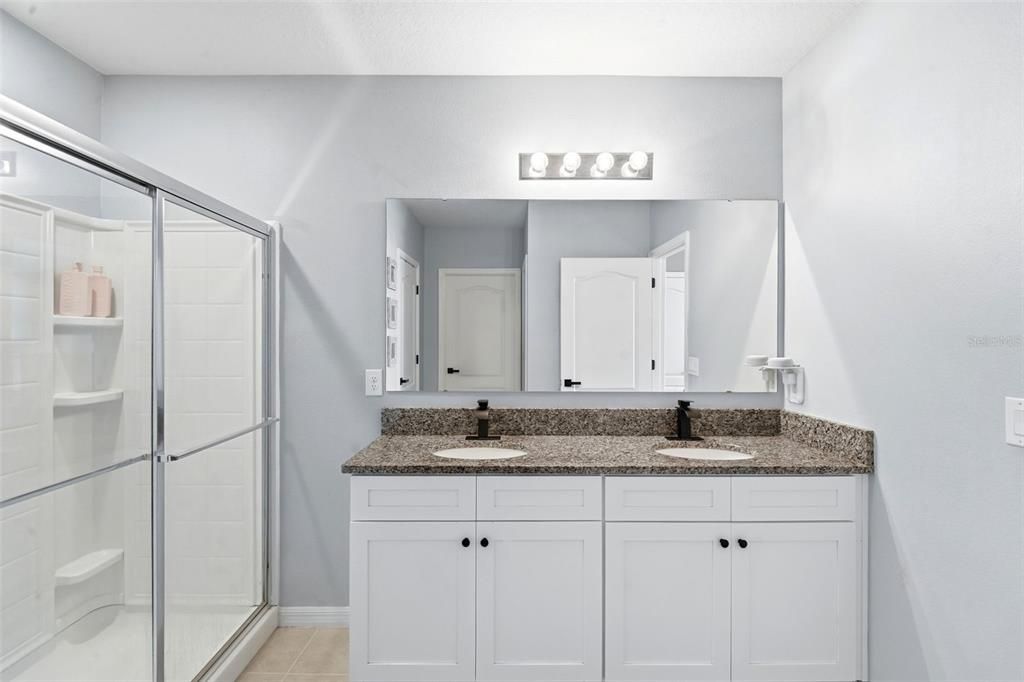 For Sale: $380,000 (4 beds, 2 baths, 1865 Square Feet)