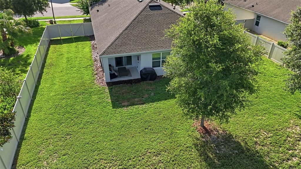 For Sale: $380,000 (4 beds, 2 baths, 1865 Square Feet)