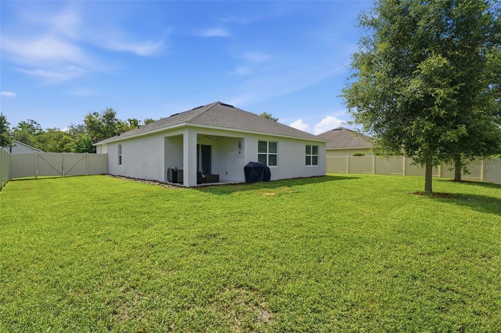 For Sale: $380,000 (4 beds, 2 baths, 1865 Square Feet)