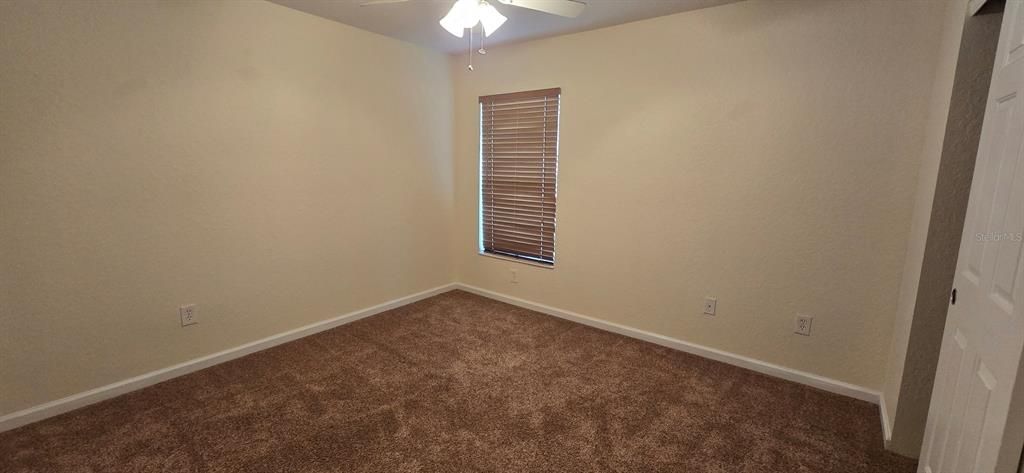 For Rent: $1,850 (4 beds, 2 baths, 2185 Square Feet)