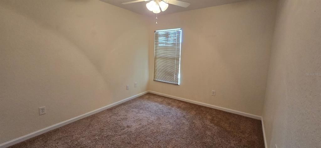 For Rent: $1,850 (4 beds, 2 baths, 2185 Square Feet)