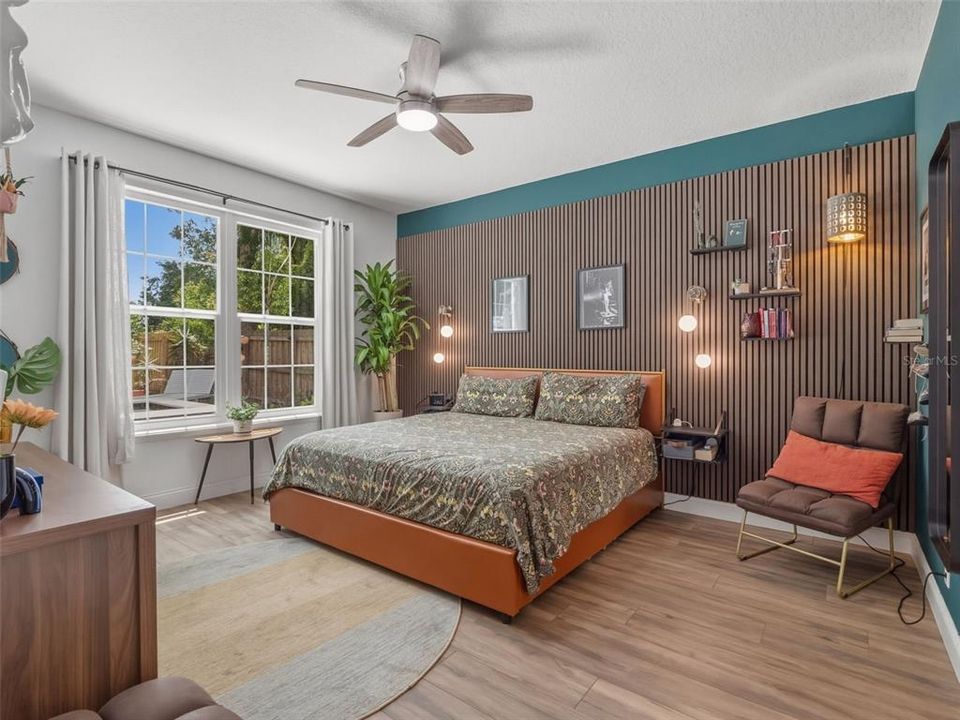 Activo con contrato: $645,000 (3 camas, 2 baños, 1417 Pies cuadrados)