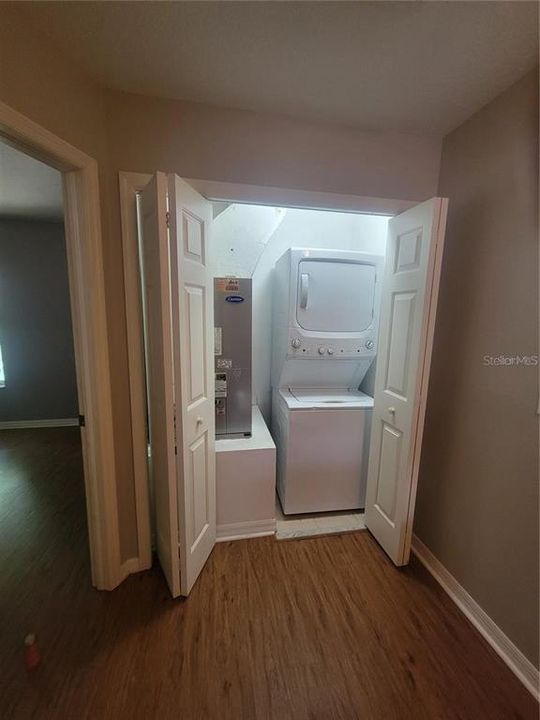 : $1,895 (2 спален, 1 ванн, 1142 Квадратных фут)
