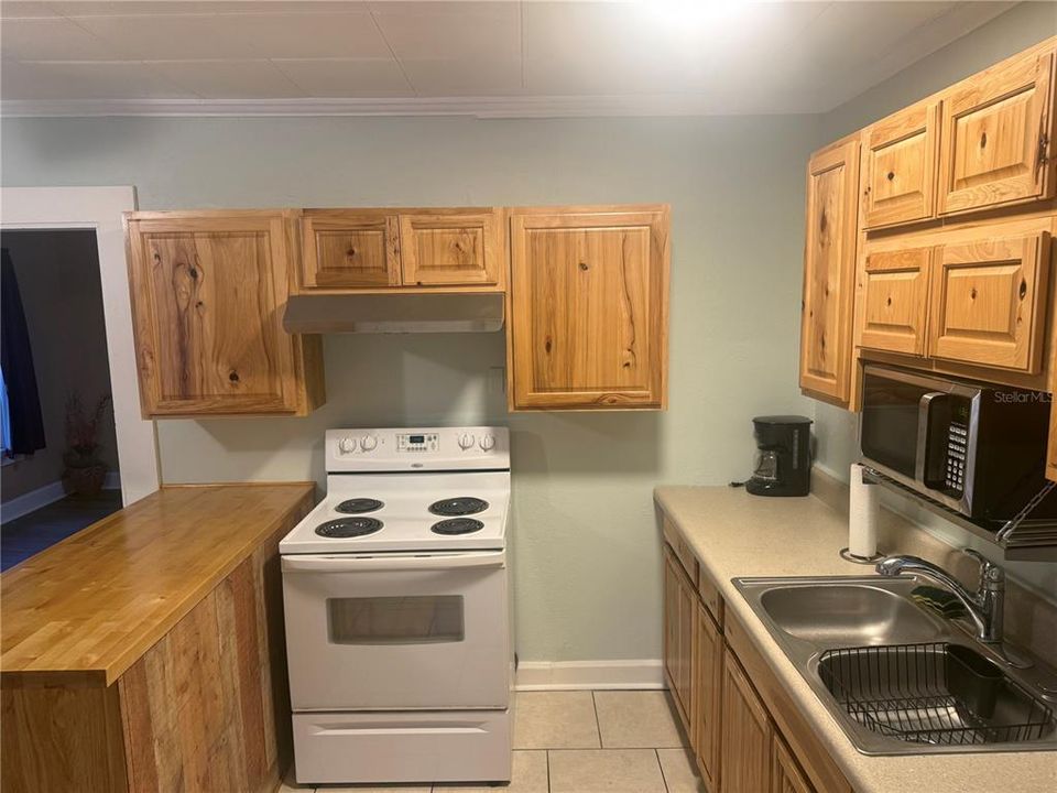 В аренду: $2,450 (2 спален, 2 ванн, 980 Квадратных фут)