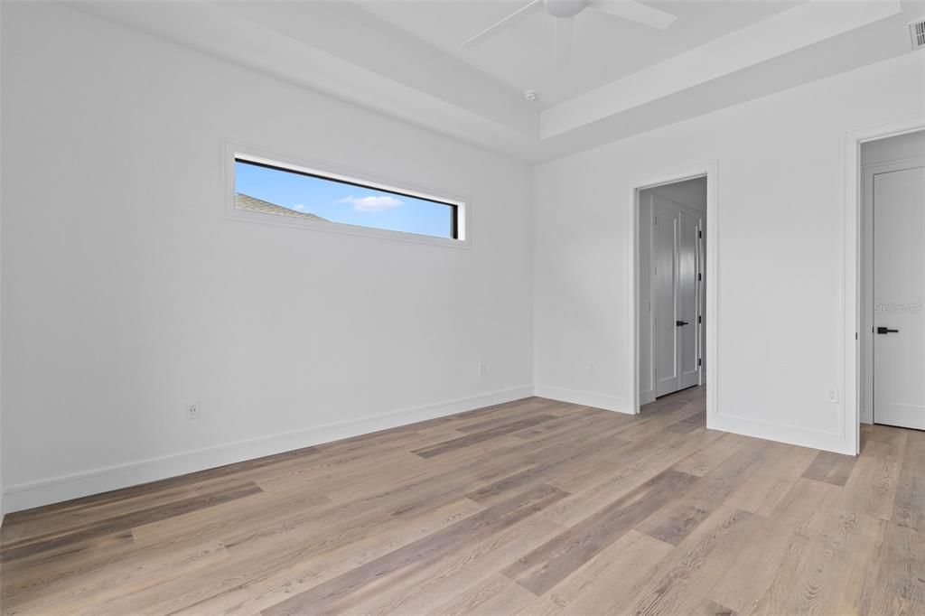 На продажу: $464,995 (3 спален, 2 ванн, 1985 Квадратных фут)