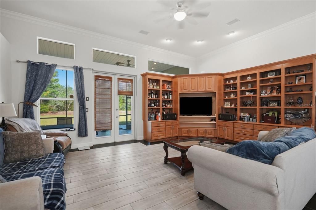 For Sale: $1,350,000 (3 beds, 3 baths, 3676 Square Feet)
