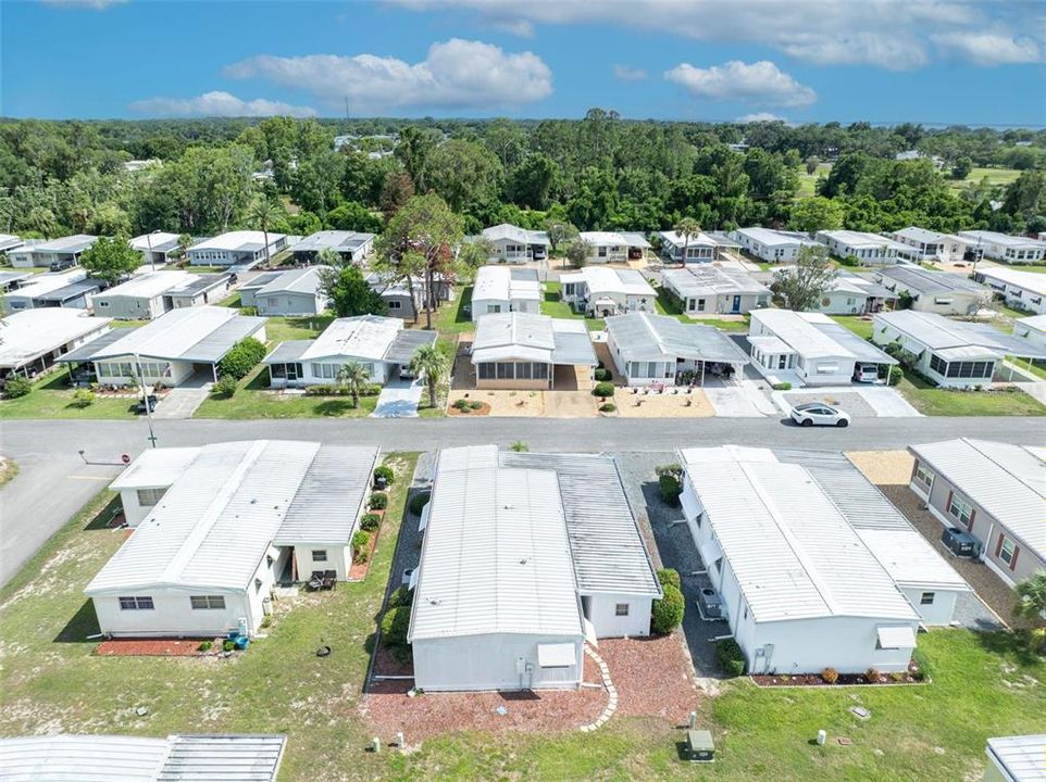 Active With Contract: $99,900 (2 beds, 2 baths, 1296 Square Feet)