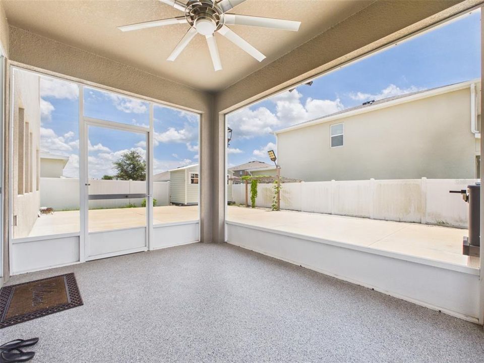 En Venta: $575,000 (5 camas, 4 baños, 4070 Pies cuadrados)