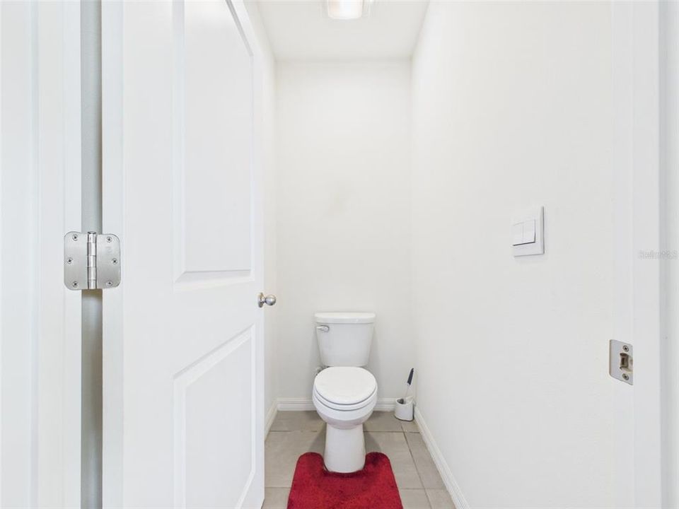 En Venta: $575,000 (5 camas, 4 baños, 4070 Pies cuadrados)