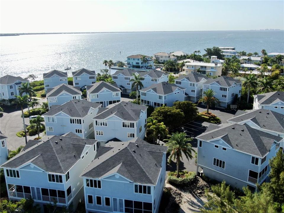 На продажу: $599,900 (2 спален, 2 ванн, 1440 Квадратных фут)