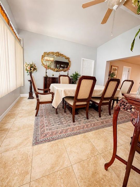 For Sale: $469,900 (3 beds, 2 baths, 1660 Square Feet)
